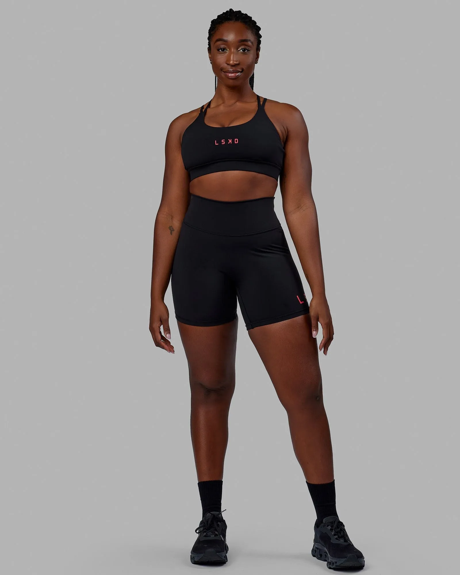 Bridge Sports Bra - Black-Raspberry