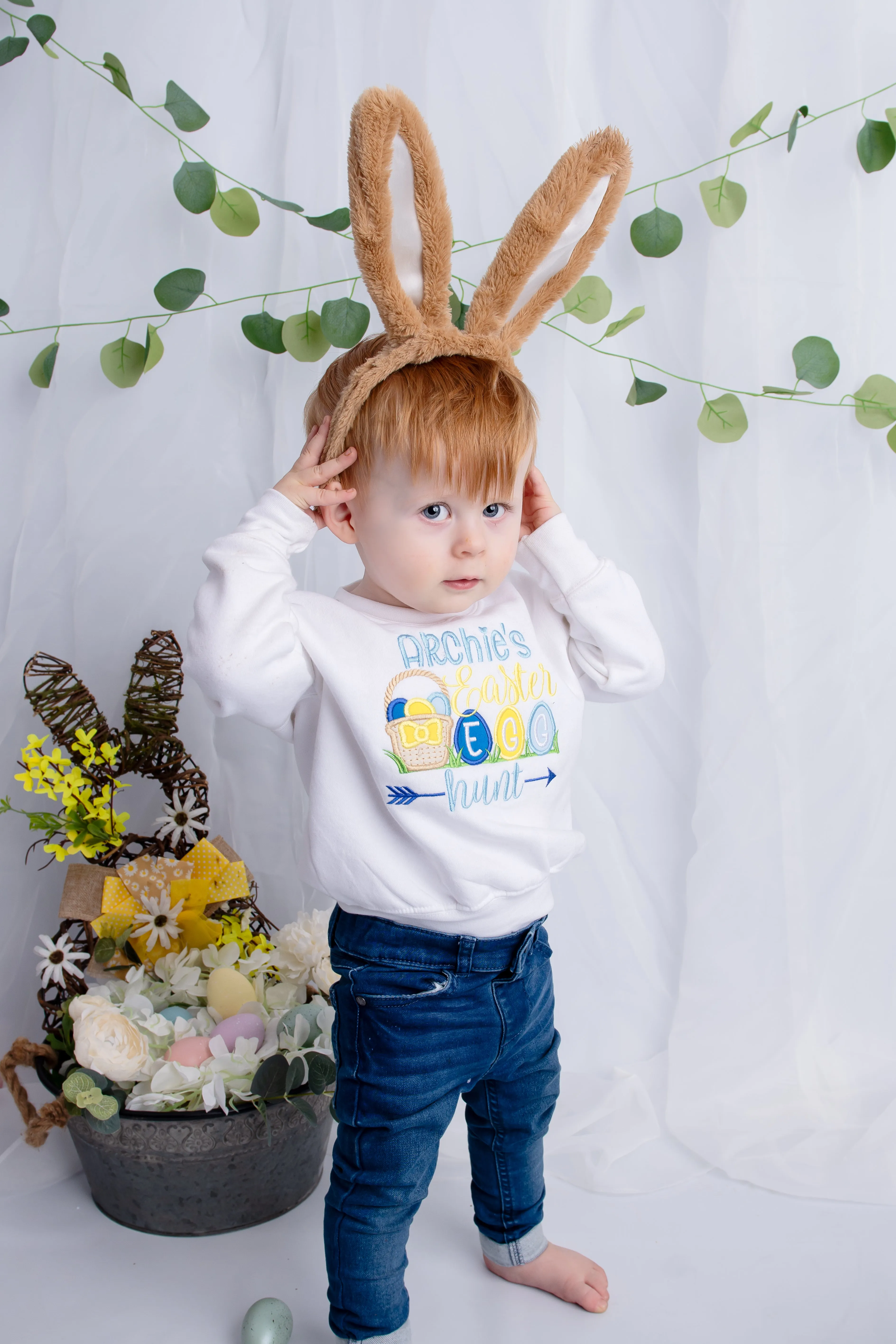 Embroidered Easter egg hunt Sweatshirt / Jumper