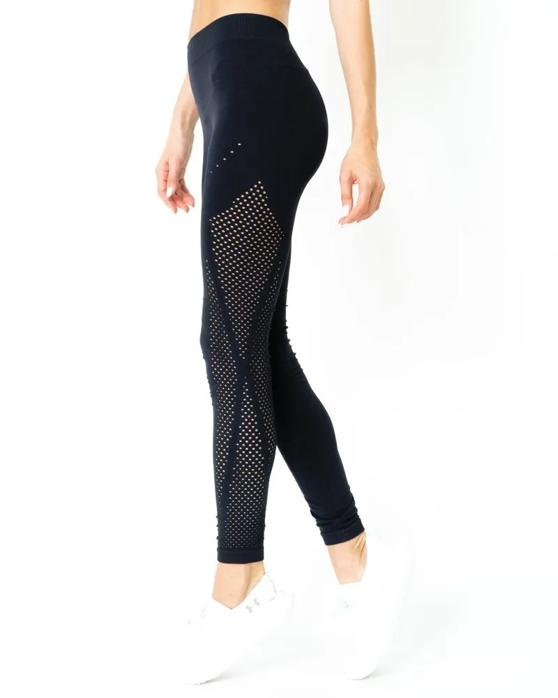 Milano Seamless Set - Leggings & Sports Bra - Black [MADE IN ITALY]