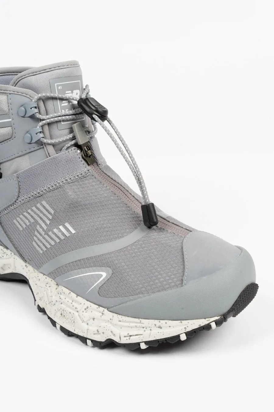 NEW BALANCE TOKYO DESIGN STUDIO NIOBIUM STEEL
