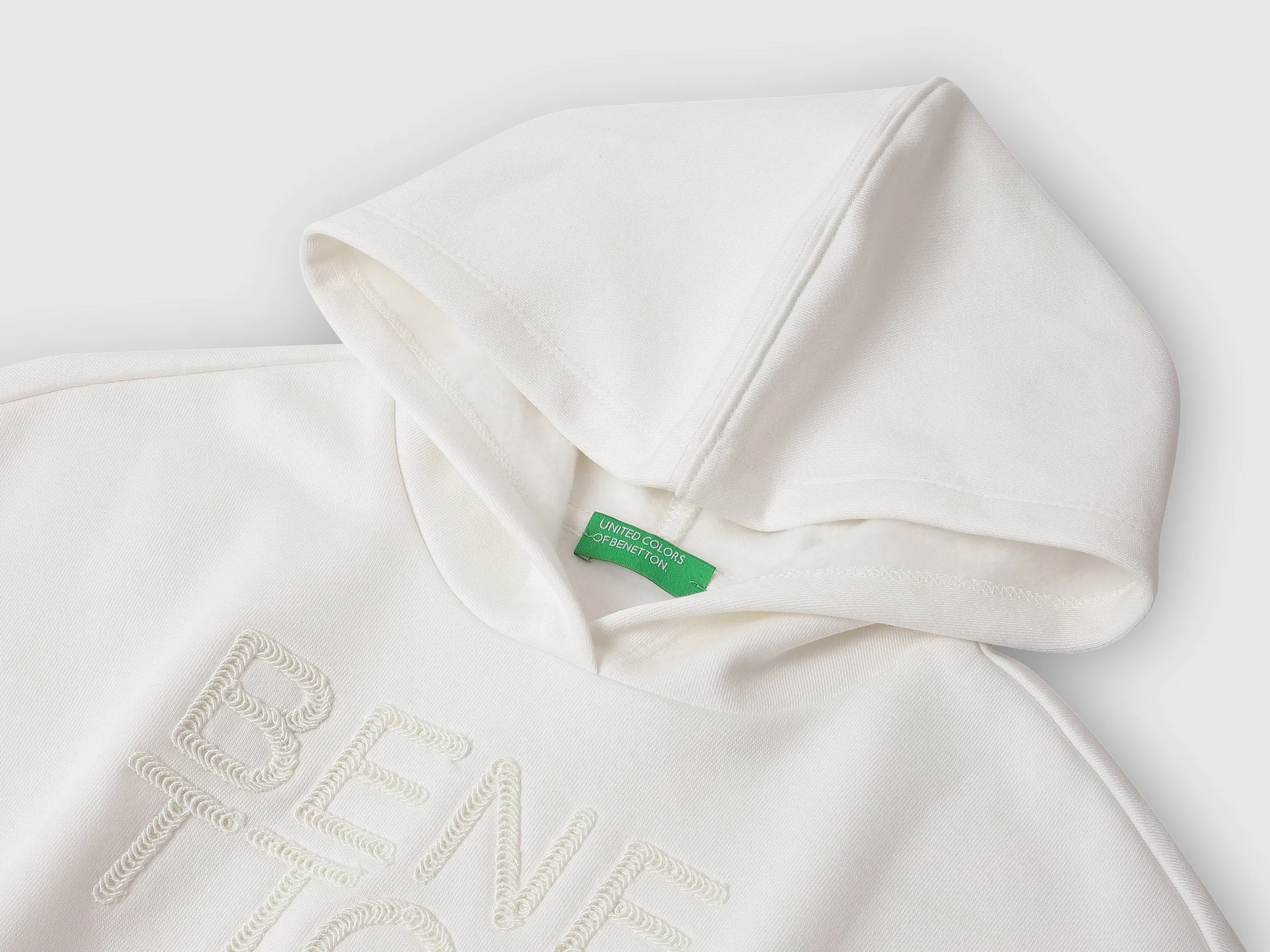 Regular Fit Hooded Neck Printed Sweatshirts