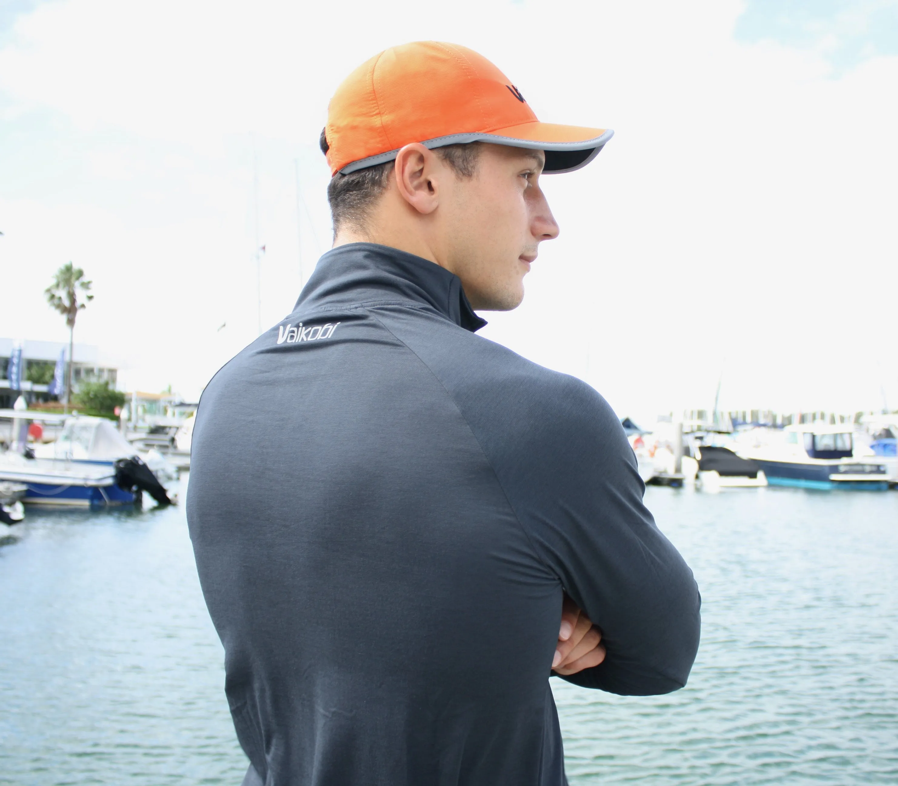 Season 2023 - UV Long Sleeve ZIP Tech Top - Charcoal