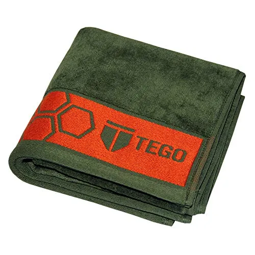TEGO Anti-Microbial Sports Towel (Green and Red, 16x30 Inches)