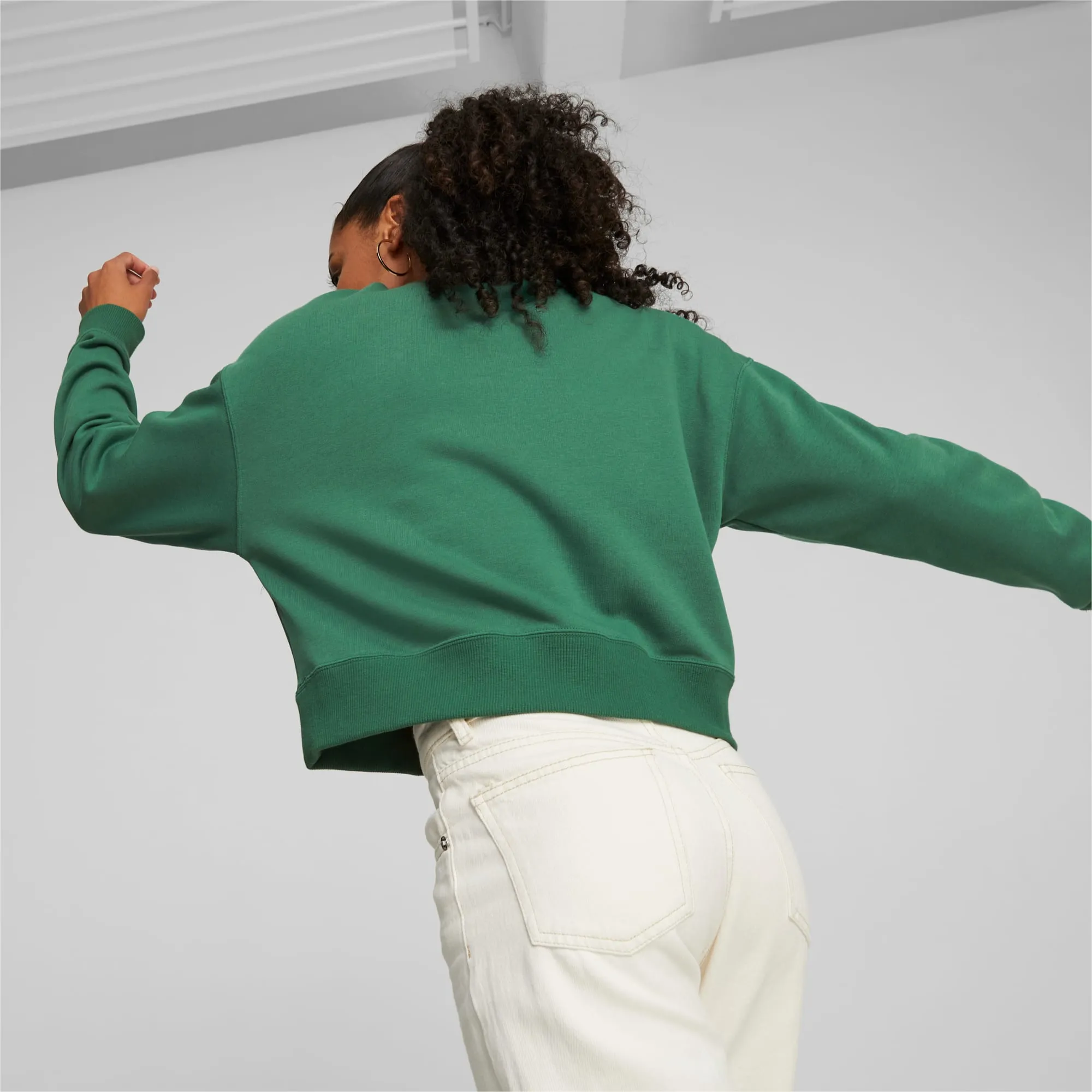 Women's Classics Crew Neck Sweater