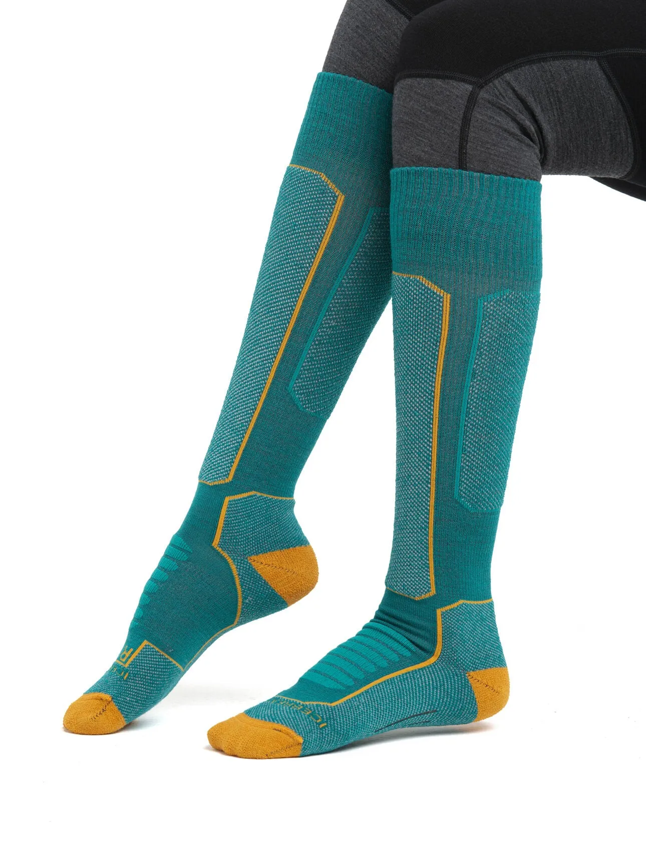Women's Merino Ski  Medium Over the Calf Socks