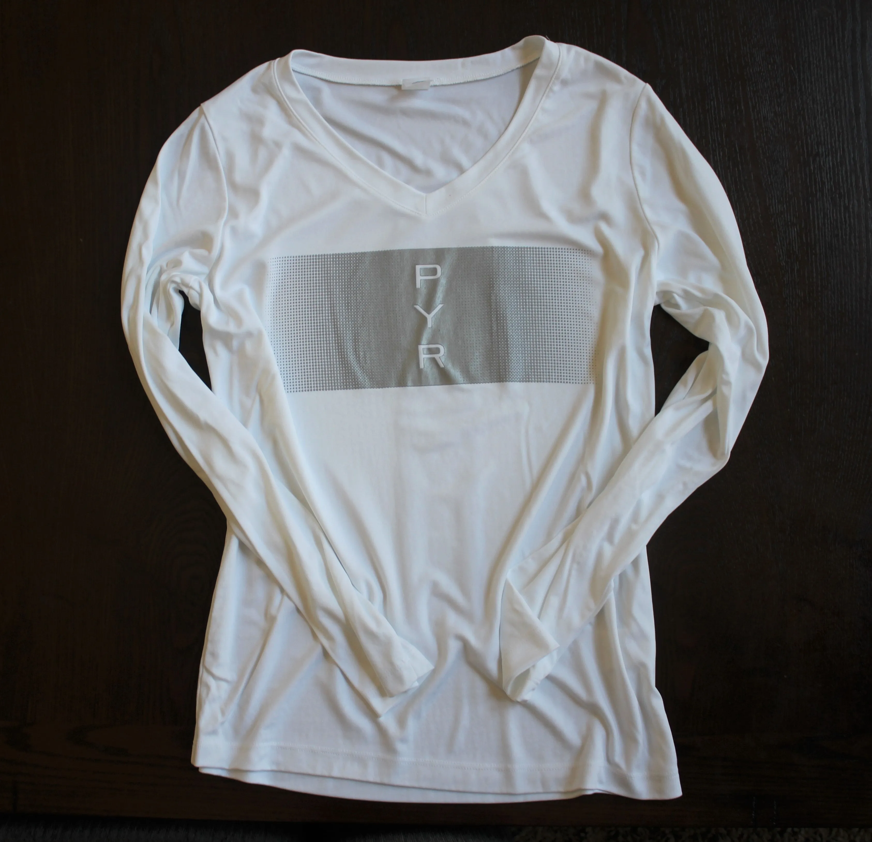 WOMEN'S REFLECTIVE MARATHON PERFORMANCE LONG-SLEEVE SHIRT